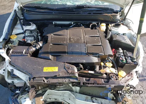 2014 Subaru Outback 3.6R Limited z USA, uszkodzony, nr VIN 4S4BRDMC3E2239690